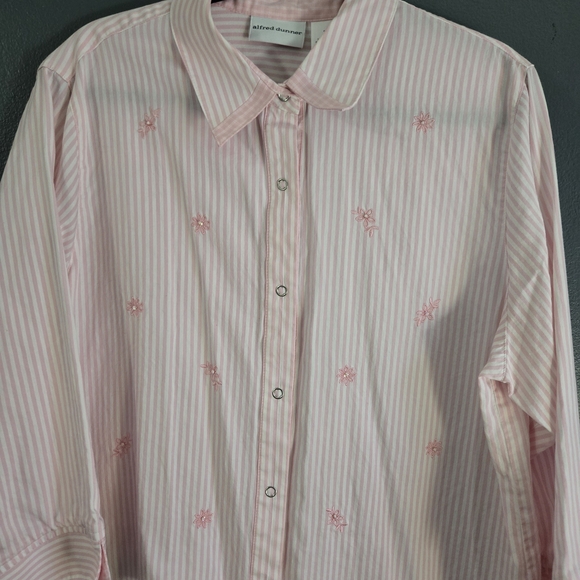 Alfred Dunner Pink Embroidered Floral Grandmacore Button Up Shirt Size 18 - Picture 3 of 5